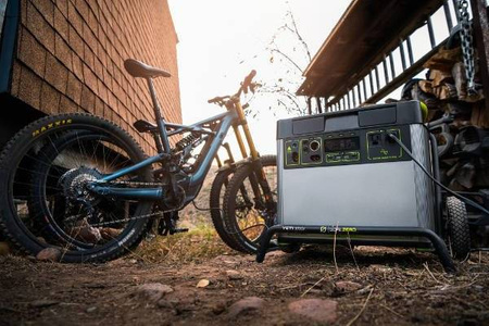 Goal Zero Yeti 3000X (230V) EU universal version, WiFi, przenośna stacja energii Li-ion NMC, solarny generator. agregat prądotwórczy.