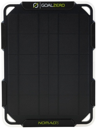Goal Zero Nomad 5 - mobilny i odporny na warunki atmosferyczne oraz zachlapania panel solarny.